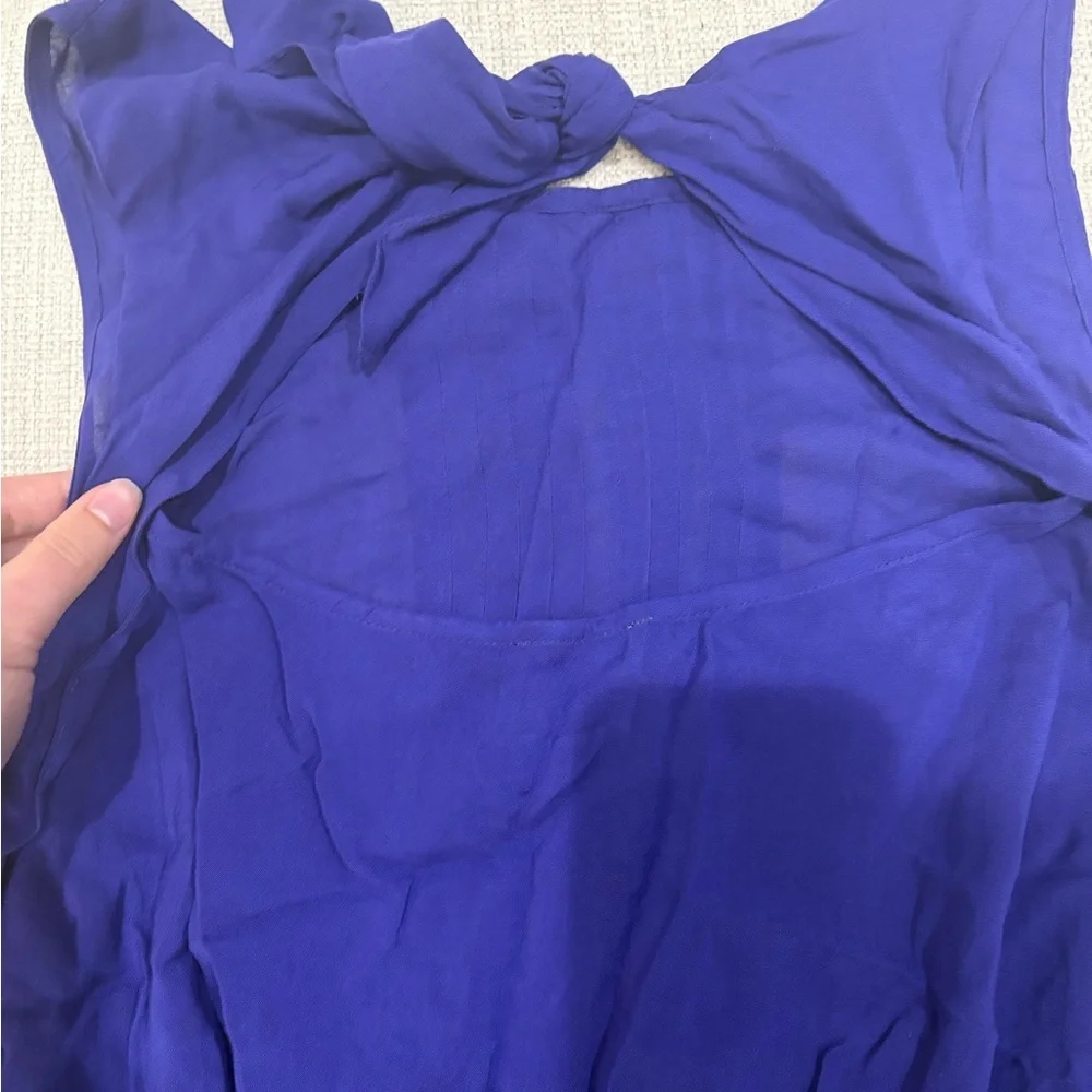 Chic Royal Blue/Purple Sleeveless Blouse - Picture 3 of 7